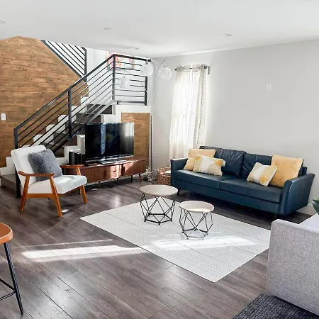 Central North Hollywood Home
